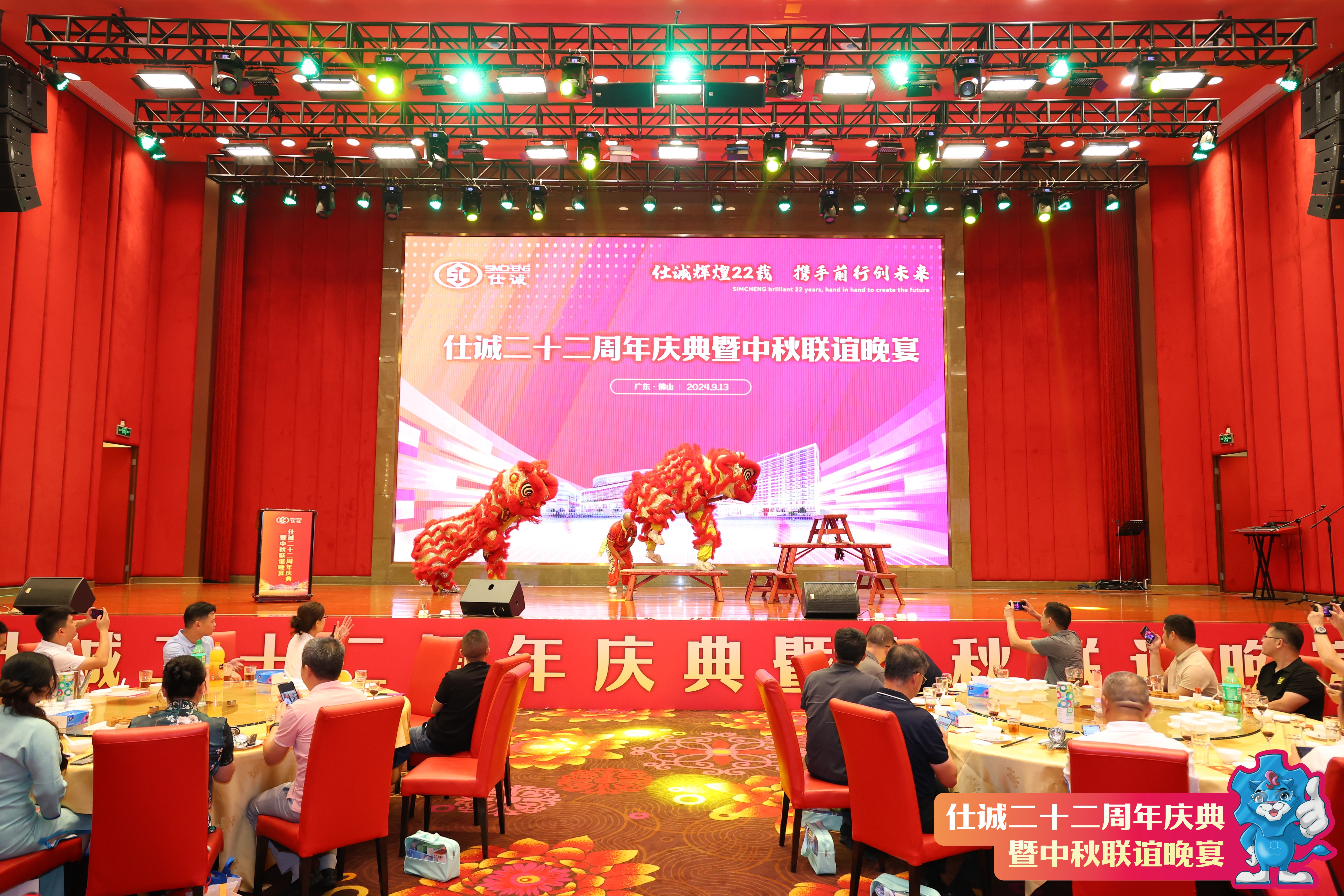 11193907.jpg 11193907.jpg